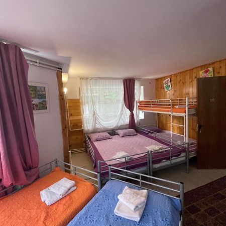 Hotel Constantinescu A. Buşteni Esterno foto