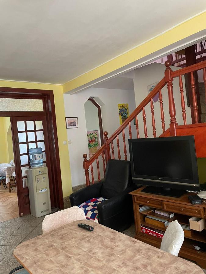 Hotel Constantinescu A. Buşteni Esterno foto