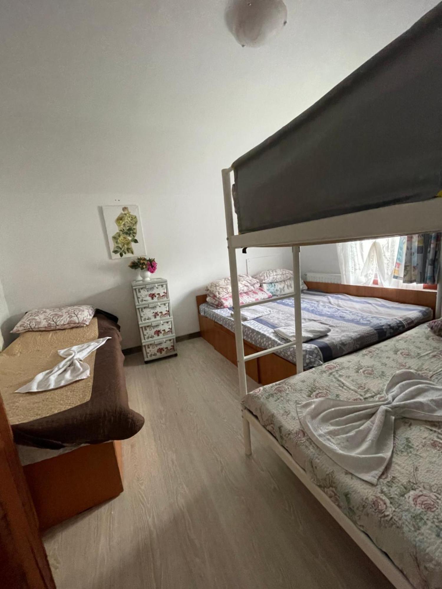 Hotel Constantinescu A. Buşteni Esterno foto